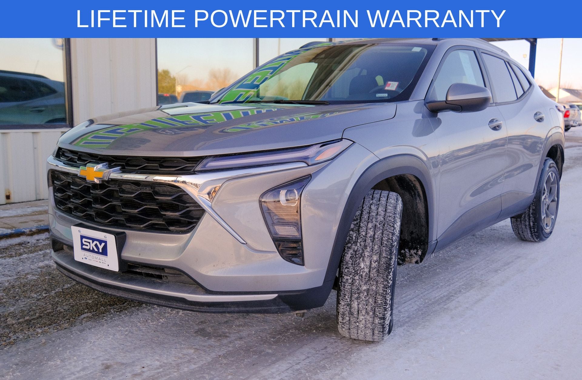 2025 Chevrolet Trax FWD LT in Sterling Gray Metallic — front three-quarter view