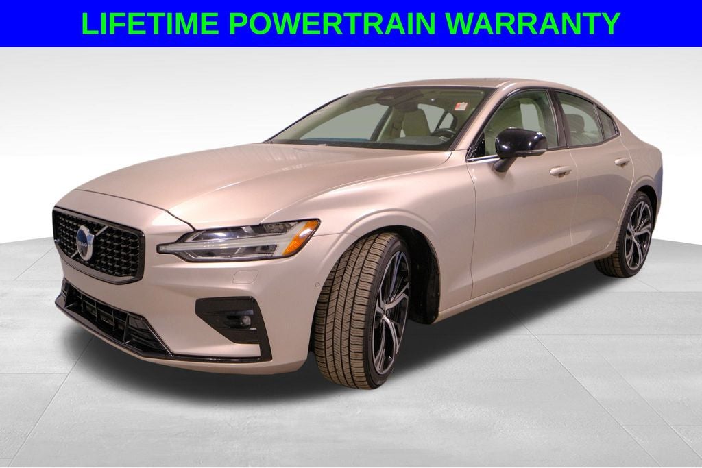 2024 Volvo S60 B5 Plus Dark Theme in White — front three-quarter view